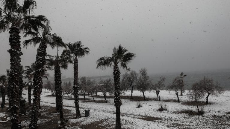 Ανάκληση αδειών των εργαζομένων στον ΔΕΔΔΗΕ και μεταφορά προσωπικού και εξοπλισμού στις περιοχές που πλήττονται από την κακοκαιρία