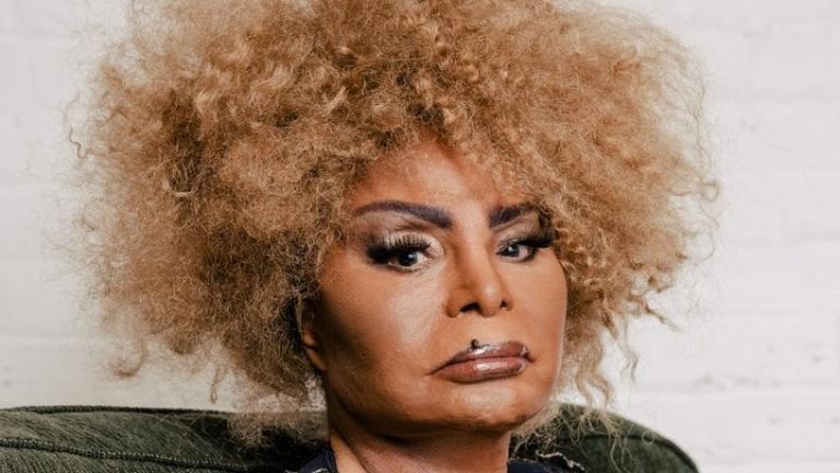 Έφυγε από τη ζωή η τραγουδίστρια Έλζα Σοάρες