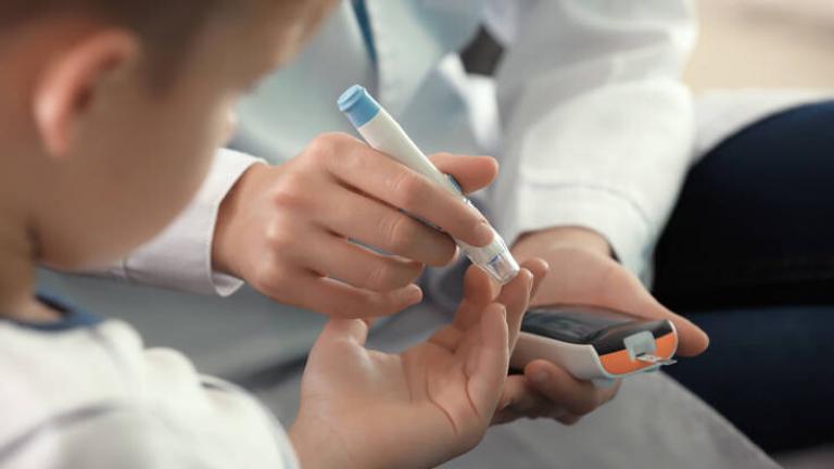 Ο κορωνοϊός αυξάνει τον κίνδυνο εμφάνισης σακχαρώδη διαβήτη στα παιδιά 