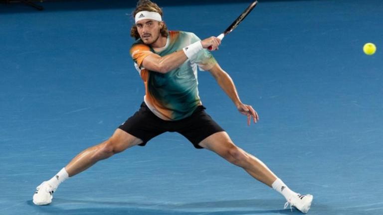 Australian Open: Ζόρικη πρόκριση για Τσιτσιπά