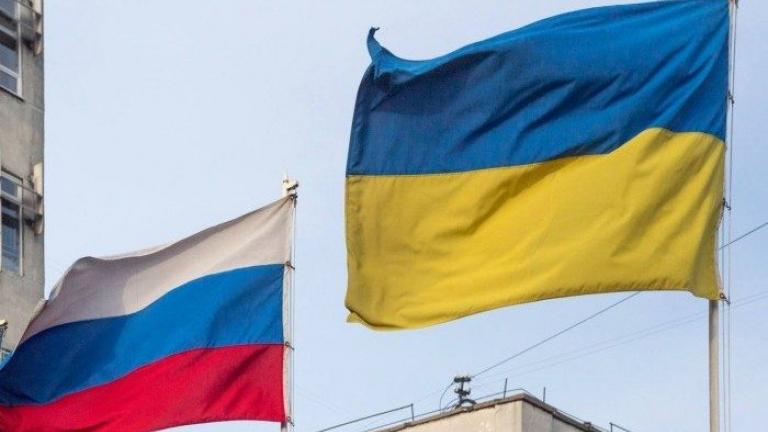 Η Ρωσία άρχισε να απομακρύνει το διπλωματικό της προσωπικό από την Ουκρανία