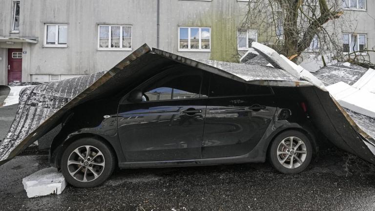 Γερμανία: Τρεις νεκρούς, εκτεταμένες καταστροφές και προβλήματα στις συγκοινωνίες αφήνει πίσω της η κακοκαιρία "Ζεϊνέπ"