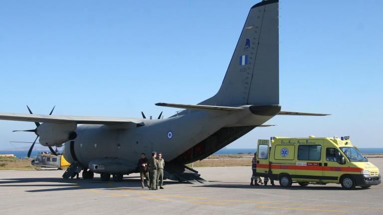 Λέσβος: Στην Αθήνα εσπευσμένα με C-130 11χρονος με επιπλοκές του κορονοϊού  