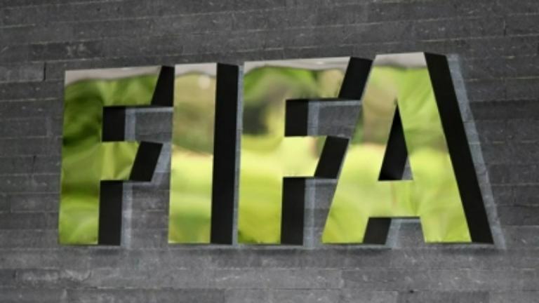 Η FIFA απαγορεύει τη ρωσική σημαία και τον ύμνο