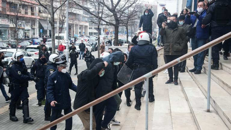 Δολοφονία Άλκη: Προθεσμία από την ανακρίτρια πήραν οι 8, απολογείται ο 23χρονος