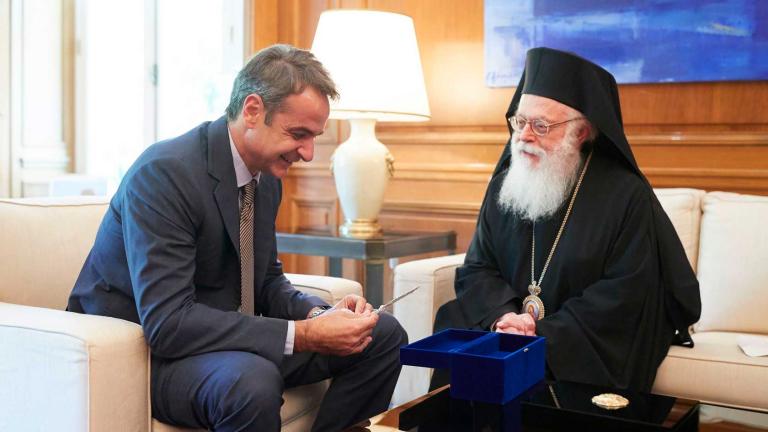 Με Αρχιεπίσκοπο Αλβανίας Αναστάσιο συναντήθηκε ο Κυρ. Μητσοτάκης