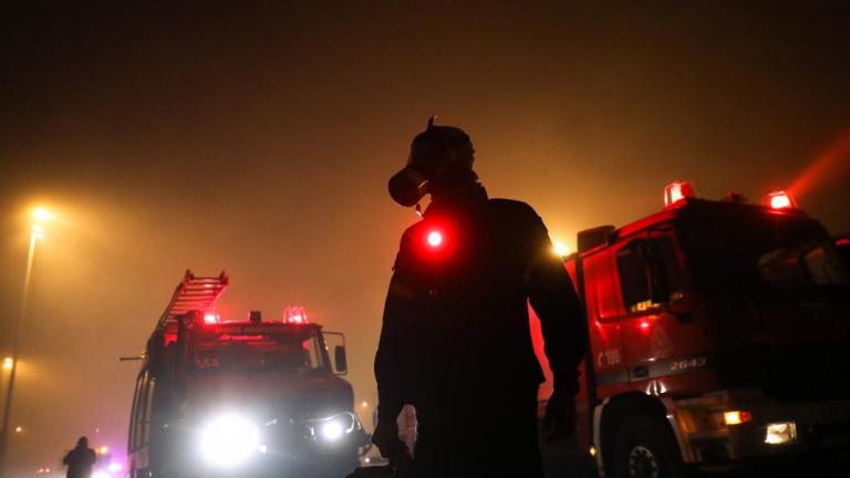 Τραγωδία: Απανθρακώθηκαν μητέρα και τα δύο ανήλικα παιδιά της από πυρκαγιά στο σπίτι τους