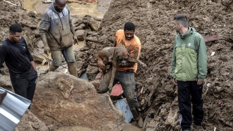 Βραζιλία: Τουλάχιστον 38 νεκροί από πλημμύρες και κατολισθήσεις στην πόλη Πετρόπολις