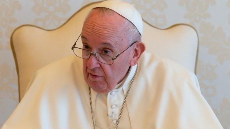 Ο Πάπας καταδίκασε την «βίαιη επίθεση κατά της Ουκρανίας» και την συνέχιση της «παράλογης σφαγής»