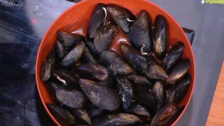 Μύδια αχνιστά με μουστάρδα