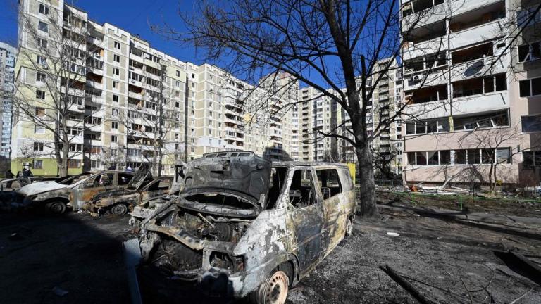 Ανθρωπιστικές οργανώσεις και το Κίεβο κατηγόρησαν τη Ρωσία ότι χρησιμοποιεί βόμβες διασποράς και θερμοβαρικές βόμβες