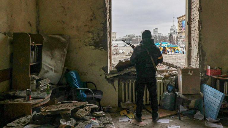Ισχυρές εκρήξεις στο Κίεβο-Αποκαταστάθηκε η ηλεκτροδότηση στο Τσερνόμπιλ - Νέες διαπραγματεύσεις Ουκρανίας-Ρωσίας