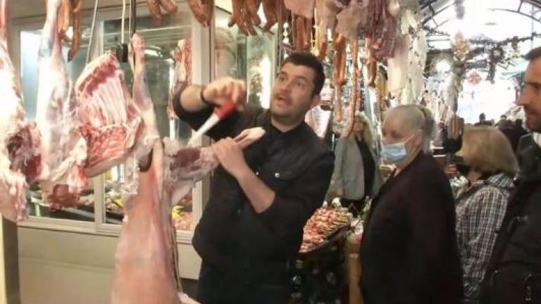 Θεσσαλονίκη: Αυξημένη η κίνηση στην αγορά για τα τελευταία ψώνια