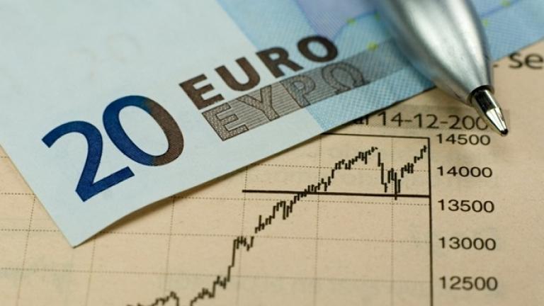 Περίπου 1,5 δισ. ευρώ αντλεί το ελληνικό δημόσιο από την επανέκδοση του 7ετούς ομολόγου