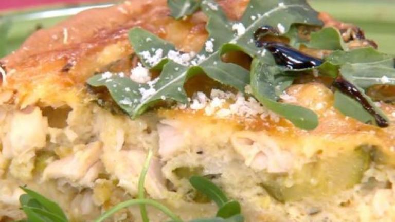 Αρωματική τάρτα με κοτόπουλο & κολοκυθάκια