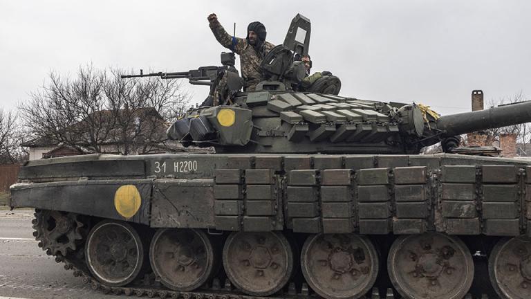 Διοικητές του ουκρανικού στρατού κάνουν λόγο για δυο εκπαιδεύσεις από εν ενεργεία Βρετανούς αξιωματικούς, μια κίνηση που θα μπορούσε να εξοργίσει κι άλλο την Μόσχα
