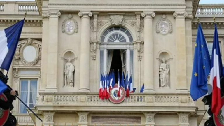 Η Γαλλία θα απελάσει 35 Ρώσους διπλωμάτες