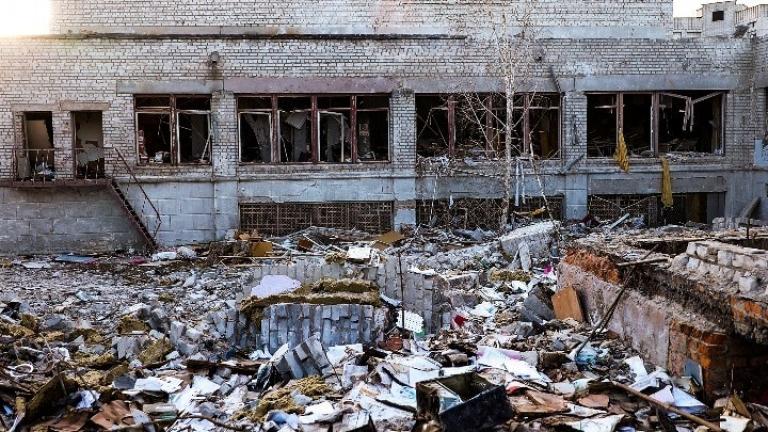 Πόλεμος στην Ουκρανία: Βομβαρδισμοί σε Χάρκοβο και Μικολάγιφ με νεκρούς και τραυματίες 
