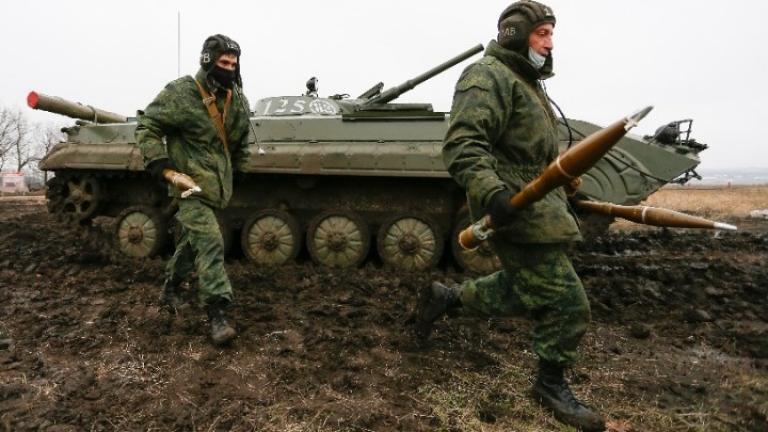 Κίεβο: Η Ρωσία χρησιμοποίησε για πρώτη φορά στον πόλεμο βομβαρδιστικά μεγάλης εμβέλειας στην Μαριούπολη 