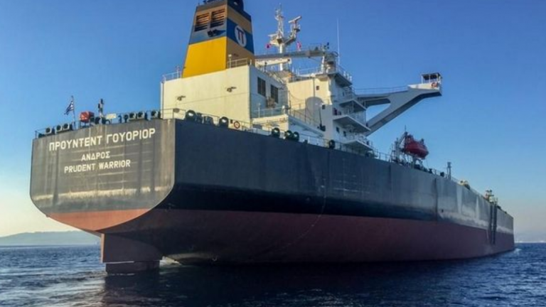 Βρετανικό ΥΠΕΞ: «Απαράδεκτη» η κατάληψη των ελληνικών πλοίων στο Ιράν
