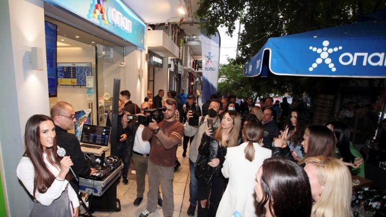 Στον ρυθμό του ΣΚΡΑΤΣ η Θεσσαλονίκη – Διασκέδαση και εκπλήξεις στη ΣΚΡΑΤΣ night σε κατάστημα ΟΠΑΠ και στο ΣΚΡΑΤΣ Pop Up Store στην πλατεία Αριστοτέλους