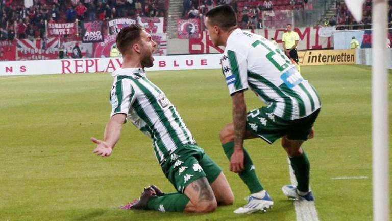 Ολυμπιακός-Παναθηναϊκός: «Πράσινο» πάρτι στα αποδυτήρια (ΒΙΝΤΕΟ)