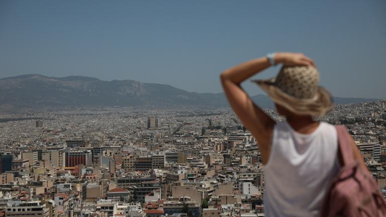 Κορονοϊός 31/5 - Πτωτική πορεία της πανδημίας: 5.080 νέα κρούσματα - 12 θάνατοι - 130 διασωληνωμένοι