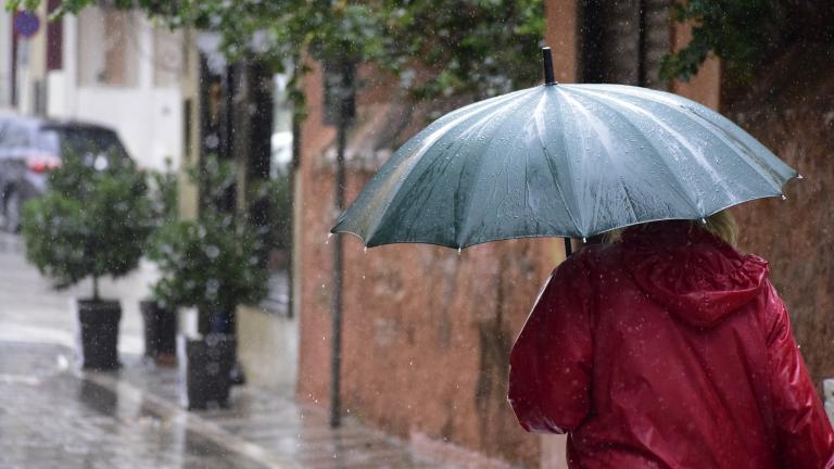 Άστατος καιρός με βροχές και σποραδικές καταιγίδες την Τρίτη 3/5 (ΒΙΝΤΕΟ)