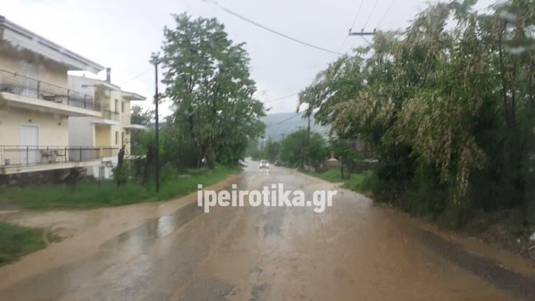 Ιωάννινα: Προβλήματα από έντονη χαλαζόπτωση 