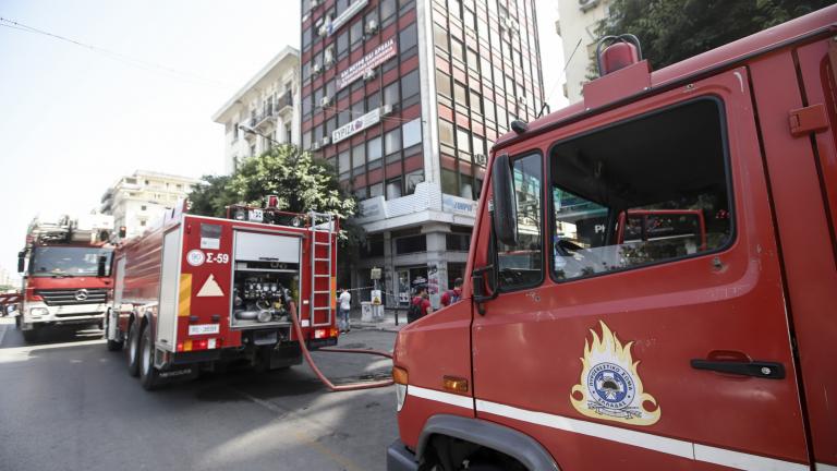 Σε αναμονή του πορίσματος για τη φωτιά στο κέντρο της Θεσσαλονίκης - Εξιτήριο πήραν οι περισσότεροι που μεταφέρθηκαν χθες σε νοσοκομεία	