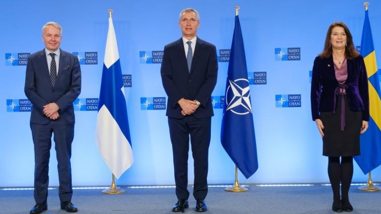 Σουηδία και Φινλανδία καταθέτουν την αίτηση ένταξης στο ΝΑΤΟ, παρά τις επίμονες αντιρρήσεις της Άγκυρας