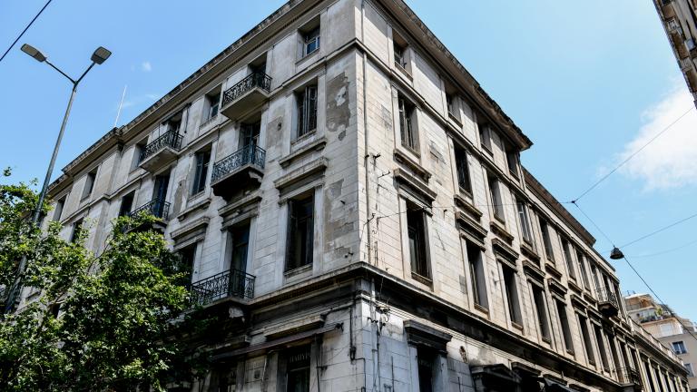 Μεταξύ των ασθενών που νοσηλεύονται διασωληνωμένοι, 59 είναι ανεμβολίαστοι ή μερικώς εμβολιασμένοι και 59 οι πλήρως εμβολιασμένοι 