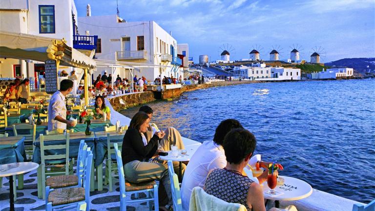 Η Handelsblatt προμοτάρει την Τουρκία ως τουριστικό προορισμό και συκοφαντεί την Ελλάδα
