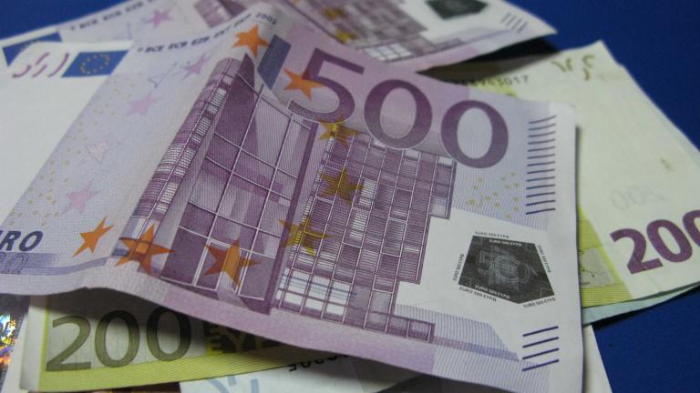 «Έρχεται» η αύξηση επιτοκίων από την ΕΚΤ: Πώς θα επηρεάσει δάνεια και καταθέσεις