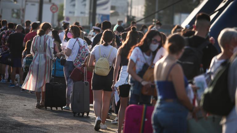 Αυξημένη η κίνηση στα λιμάνια λόγω του τριημέρου του Αγ.Πνεύματος