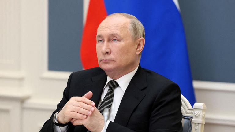 Ο Ρώσος πρόεδρος απάντησε σε ερώτηση σχετικά με τα όπλα, που προμηθεύουν οι ΗΠΑ 