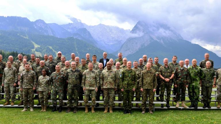 Διαβουλεύσεις του Α/ΓΕΣ Αντιστράτηγου Λαλούση στο Συνέδριο Ευρωπαϊκών Στρατών στην Γερμανία