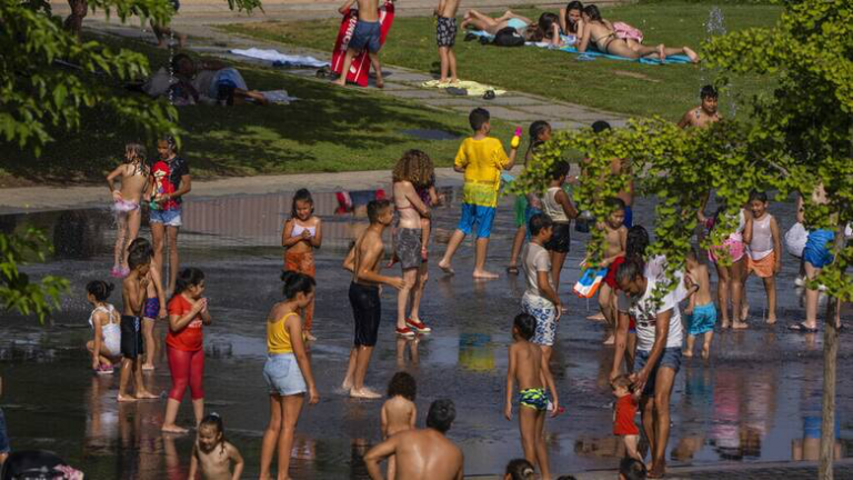 Καύσωνας πλήττει Ισπανία και Πορτογαλία