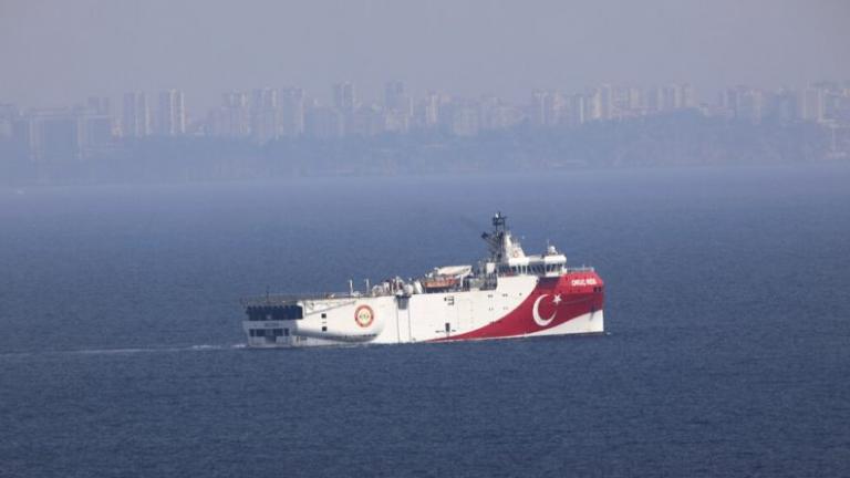 Βγήκε σύμφωνα με επιβεβαιωμένες και έγκυρες πληροφορίες, και όπως φαίνεται και στην ιστοσελίδα MARINE TRAFFIC, από το λιμάνι Τασούκου της νότιας Τουρκίας το τουρκικό ερευνητικό σκάφος ΑμπντούλΧαμίντΧαν που διαθέτει και γεωτρύπανο. Το τουρκικό ερευνητικό σκάφος σύμφωνα με τα τελευταία στοιχεία πραγματοποίησε δοκιμές και οι κινήσεις του παρακολουθούνται στενά από τις κυπριακές και ελληνικές αρχές και υπηρεσίες.