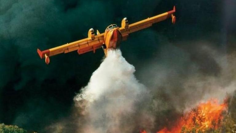 CANADAIR