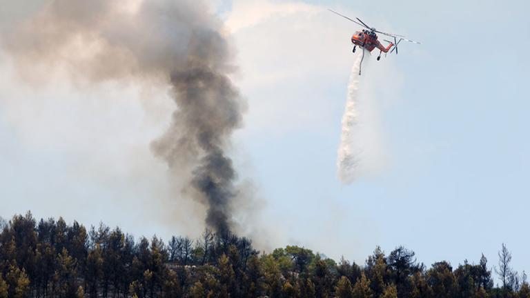  Πύργος: Σε ύφεση και οι τρεις φωτιές 