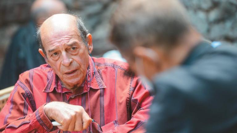 Δεν βρέθηκε το φορτηγό με το εξοπλισμό για το "Κόκκινο Ποτάμι"  