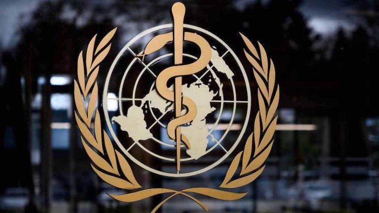 Παγκόσμιος Οργανισμός Υγείας κήρυξε ανώτατο επίπεδο συναγερμού για την αντιμετώπιση της ευλογιάς των πιθήκων, που έχει πλήξει 17.000 ανθρώπους σε 74 χώρες στον κόσμο, ανακοίνωσε ο γενικός διευθυντής του Οργανισμού.  «Αποφάσισα να κηρύξω κατάσταση έκτακτης ανάγκης για την δημόσια υγεία σε παγκόσμια κλίμακα», δήλωσε ο Τέντρος Αντανόμ Γκεμπρεγέσους κατά την διάρκεια συνέντευξης Τύπου, διευρκινίζοντας ότι ο κίνδυνος για τον κόσμο είναι σχετικά χαμηλός, εκτός της Ευρώπης, όπου είναι αυξημένος. Πηγή: ΑΠΕ-ΜΠΕ 