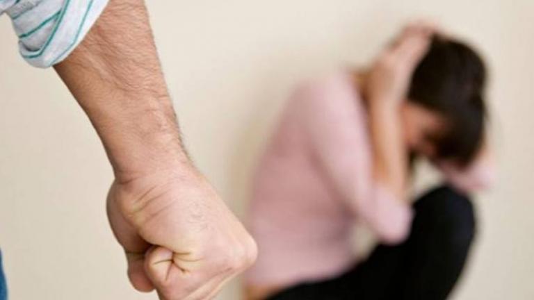 Άγριος ξυλοδαρμός 30χρονης από τον 22χρονο σύντροφό της