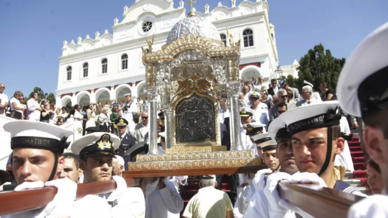 Κάθε εκκλησία αφιερωμένη στην Παναγία, φάρος ελπίδας και ευλάβειας χιλιάδων πιστών