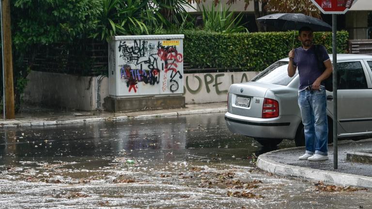 Η «ψυχρή λίμνη» πίσω από την καιρική αστάθεια - Έρχονται νέες καταιγίδες και χαλάζι