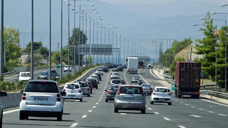 Έκτακτα μέτρα της Τροχαίας για τον Δεκαπενταύγουστο