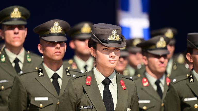 Ενώσεις στρατιωτικών σε υπουργείο Εθνικής Άμυνας: Αποδομείτε τη στρατιωτική εκπαίδευση  