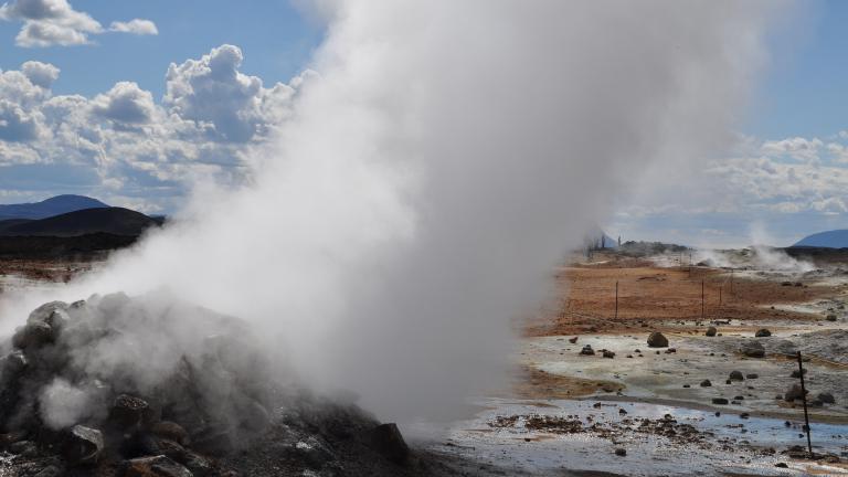 Ισλανδία: Έκρηξη ηφαιστείου στο βουνό Φάγκρανταλσφιαλ