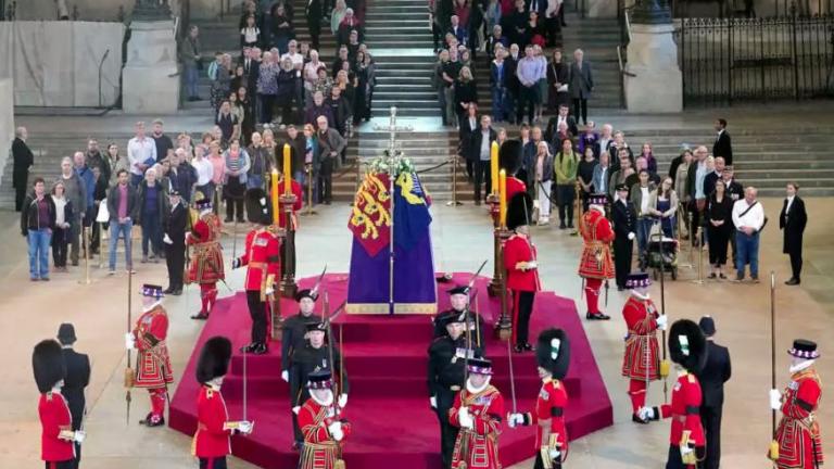 Η Βρετανία υποδέχεται υψηλούς προσκεκλημένους για την κηδεία της βασίλισσας Ελισάβετ